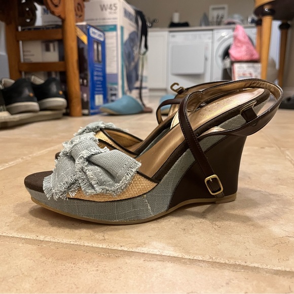 Viva Angelina Denim Brown Leather Wedge - Picture 3 of 6